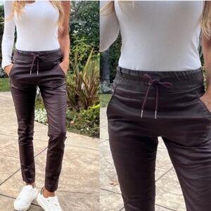 Bevy FLOG Shely pants size 25 burgundy vegan leather